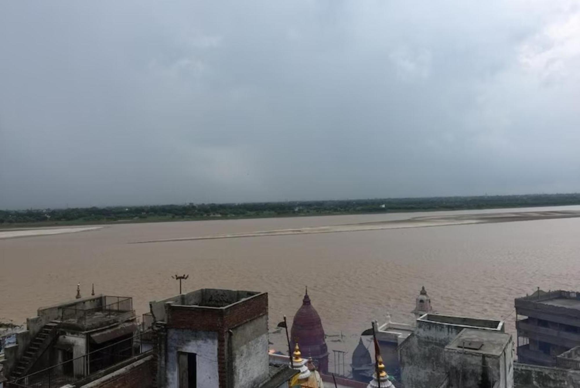 Grg Shanti Guest House Varanasi Near Manikarnika Ghat Εξωτερικό φωτογραφία
