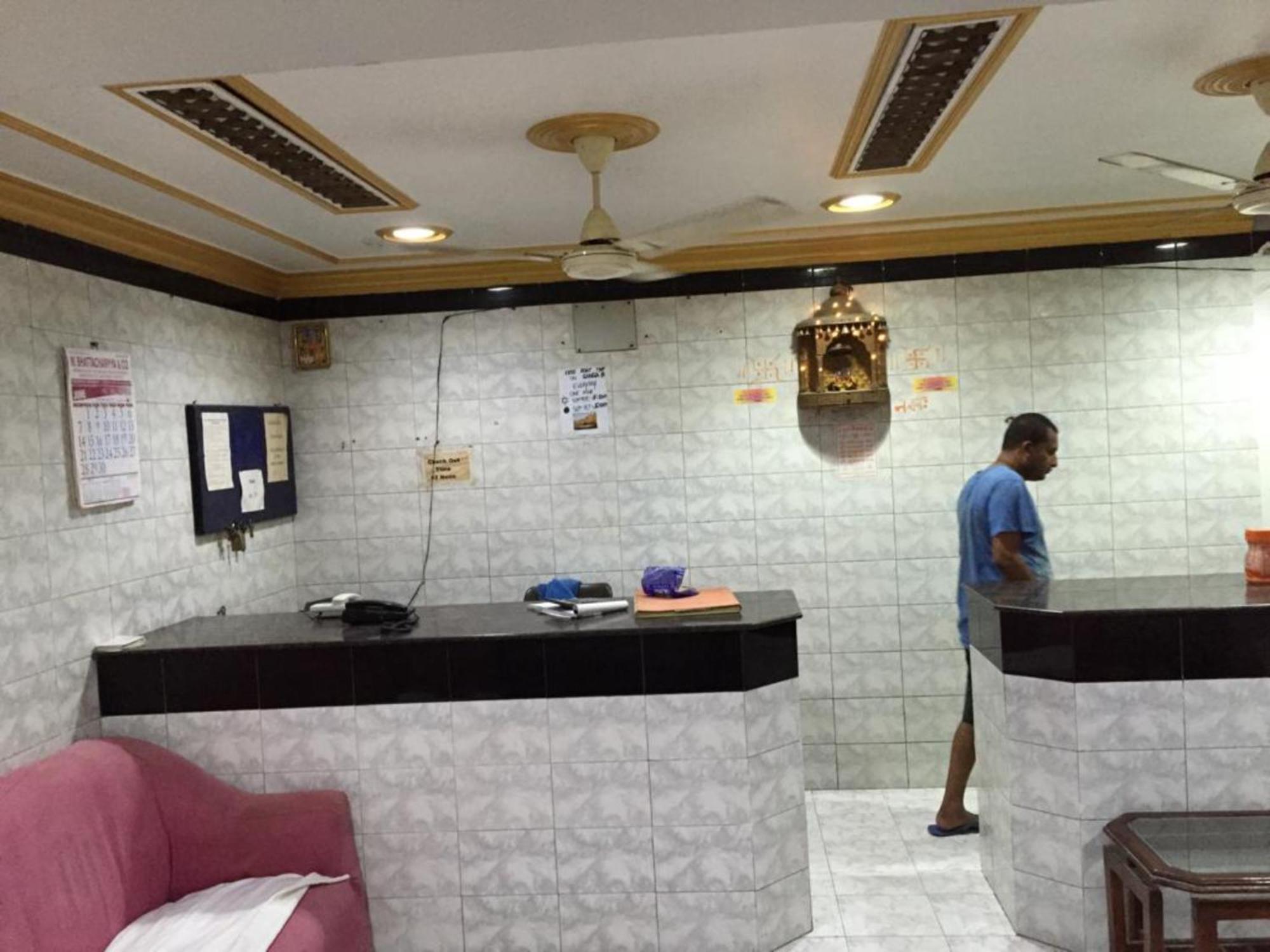 Grg Shanti Guest House Varanasi Near Manikarnika Ghat Εξωτερικό φωτογραφία