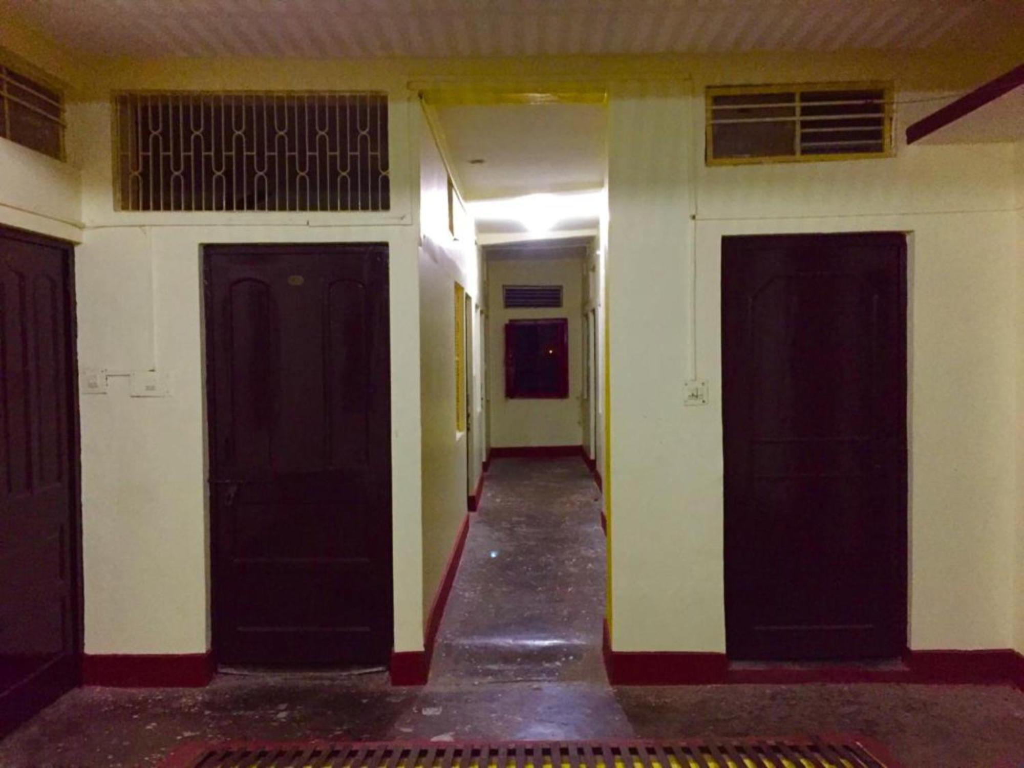 Grg Shanti Guest House Varanasi Near Manikarnika Ghat Εξωτερικό φωτογραφία