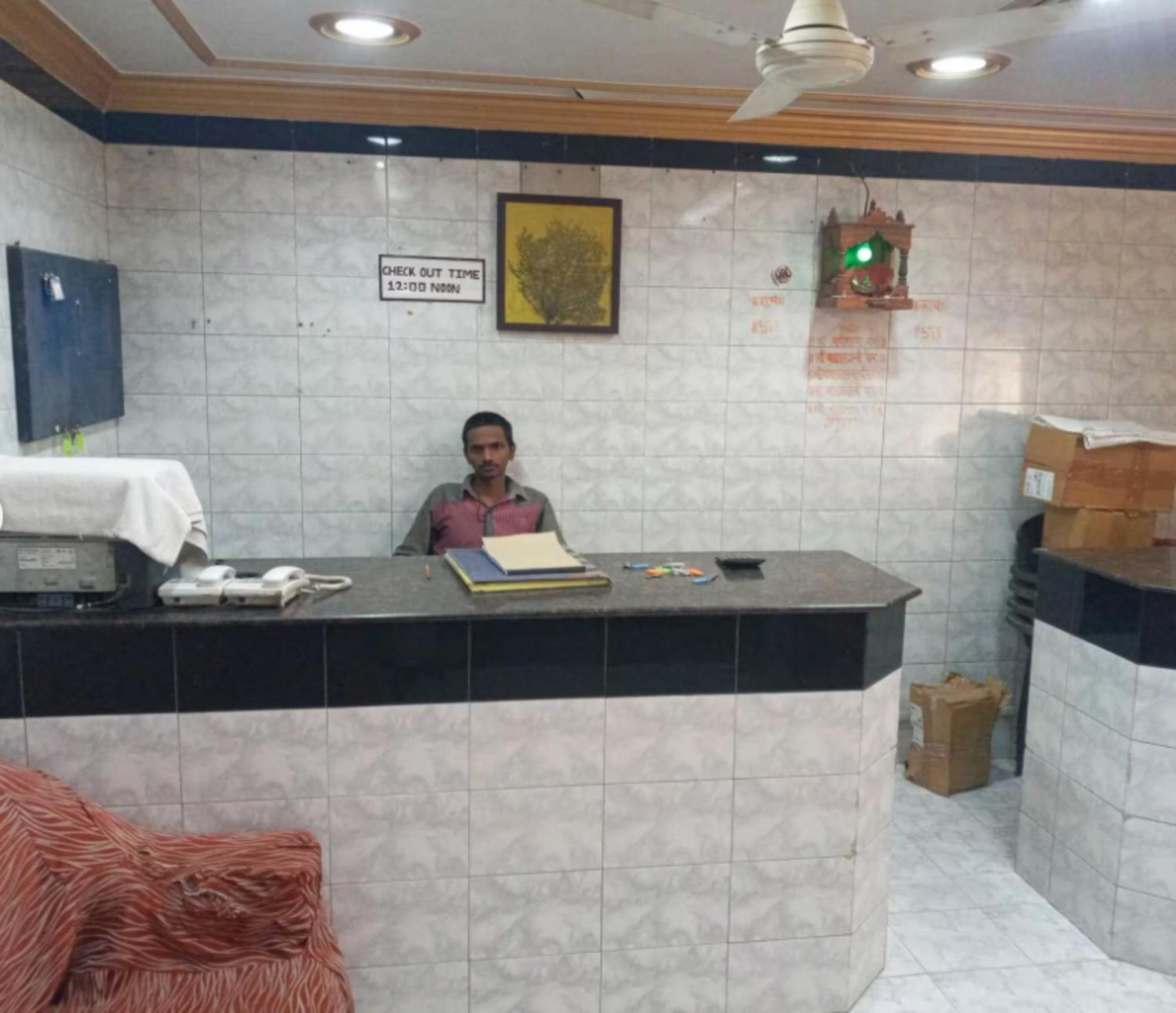 Grg Shanti Guest House Varanasi Near Manikarnika Ghat Εξωτερικό φωτογραφία