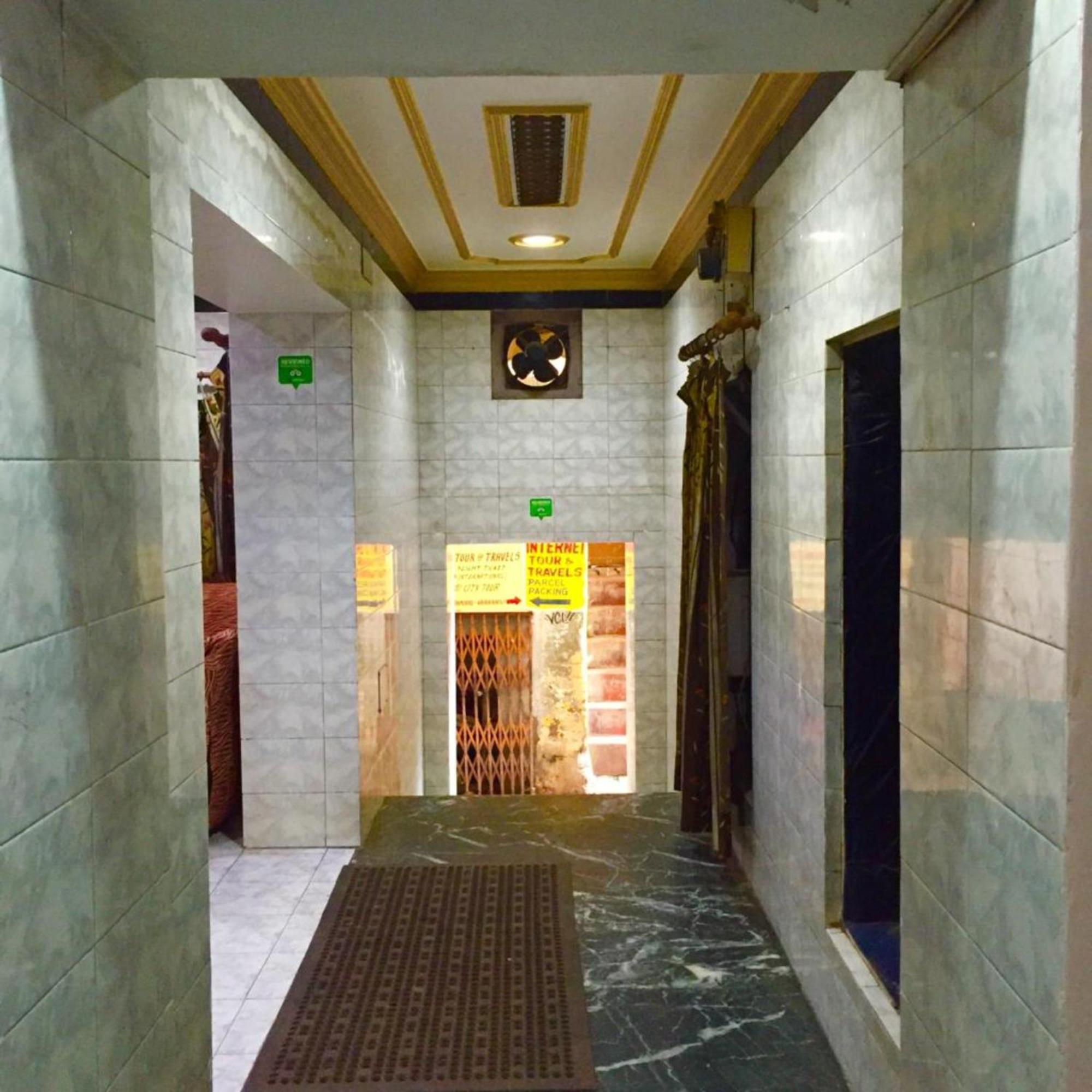 Grg Shanti Guest House Varanasi Near Manikarnika Ghat Εξωτερικό φωτογραφία
