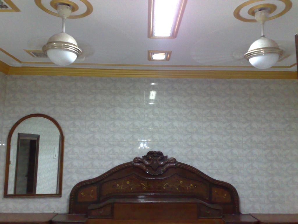 Grg Shanti Guest House Varanasi Near Manikarnika Ghat Δωμάτιο φωτογραφία