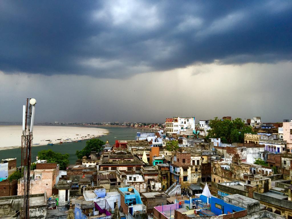 Grg Shanti Guest House Varanasi Near Manikarnika Ghat Εξωτερικό φωτογραφία