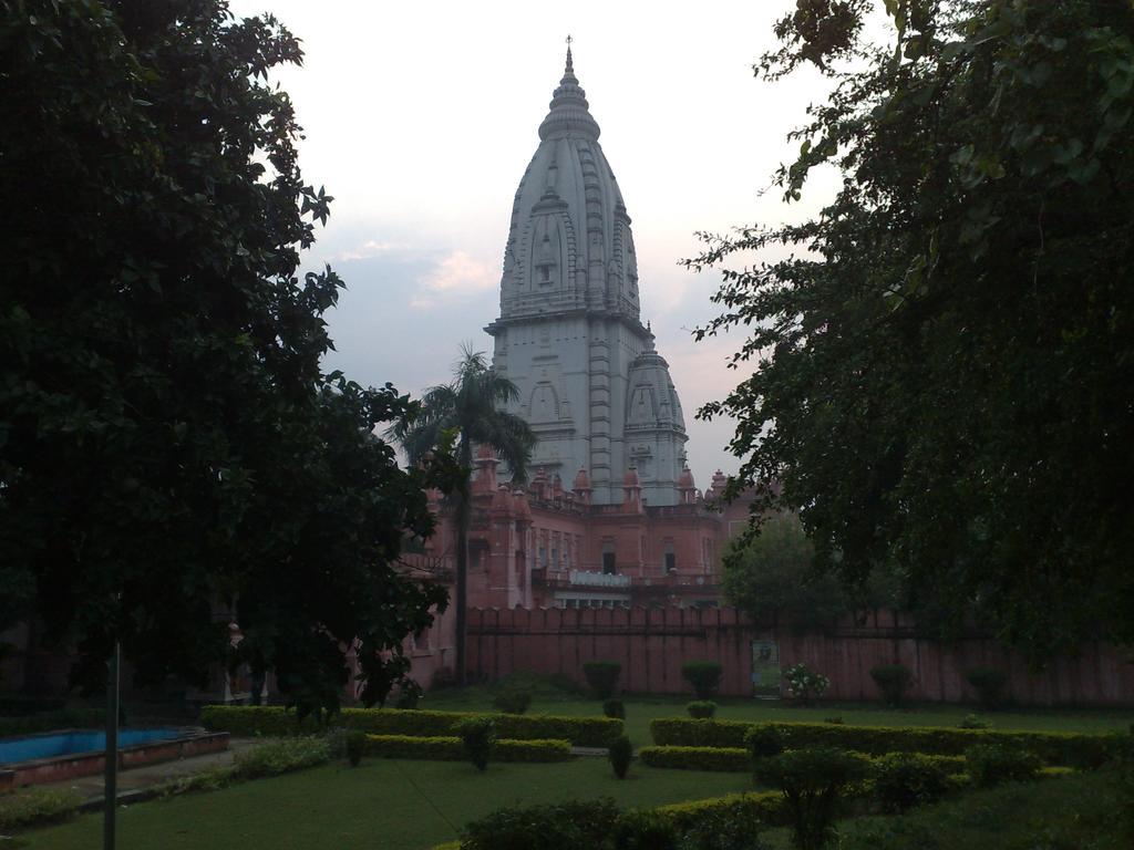 Grg Shanti Guest House Varanasi Near Manikarnika Ghat Εξωτερικό φωτογραφία
