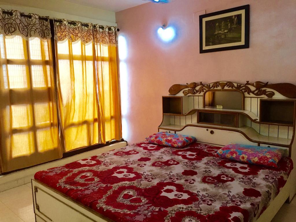 Grg Shanti Guest House Varanasi Near Manikarnika Ghat Εξωτερικό φωτογραφία