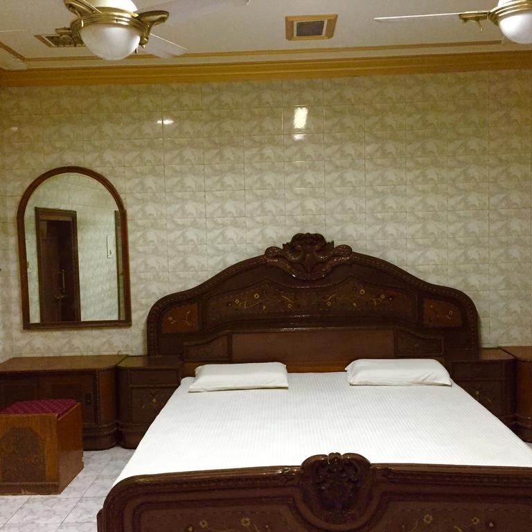 Grg Shanti Guest House Varanasi Near Manikarnika Ghat Εξωτερικό φωτογραφία