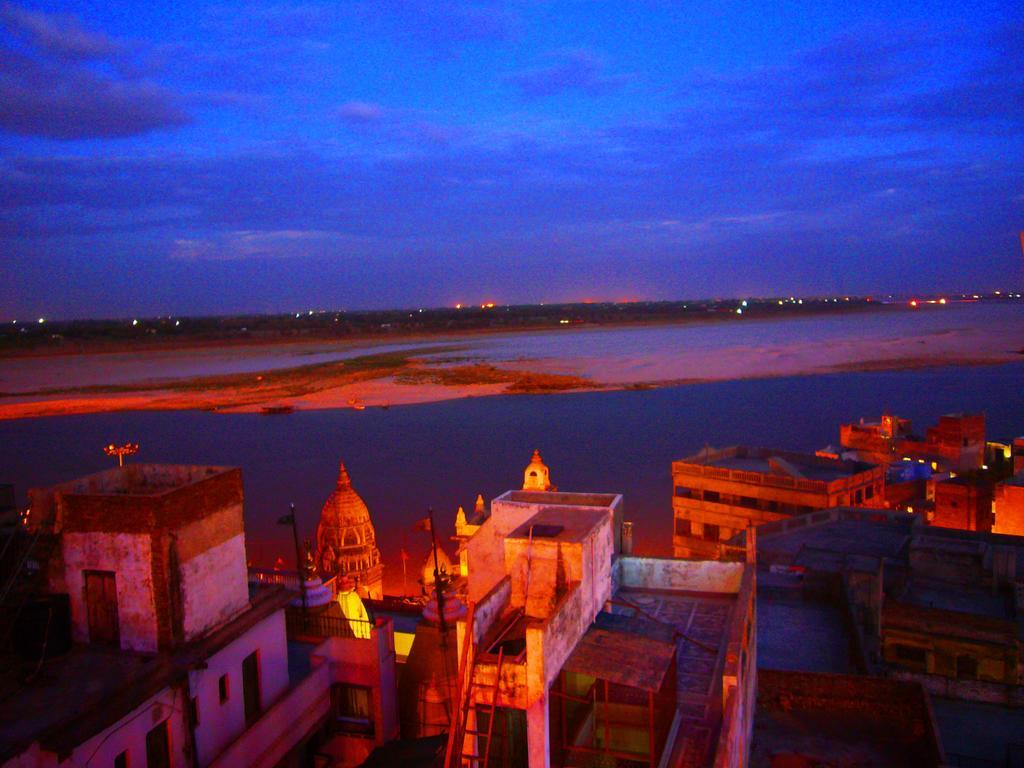Grg Shanti Guest House Varanasi Near Manikarnika Ghat Εξωτερικό φωτογραφία